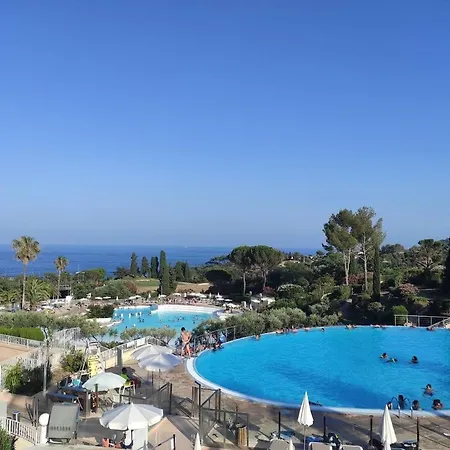 Studio-terrasse Avec Vue Mer-clim-parking-draps Inclus Lägenhet Saint-Raphaël