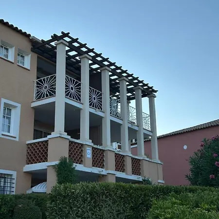 Studio-terrasse Avec Vue Mer-clim-parking-draps Inclus Apartment *