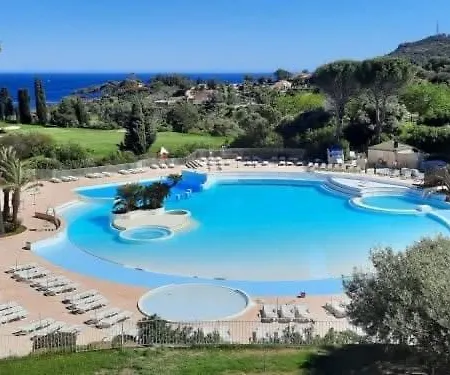Studio-terrasse Avec Vue Mer-clim-parking-draps Inclus Apartment Saint-Raphael (Var)