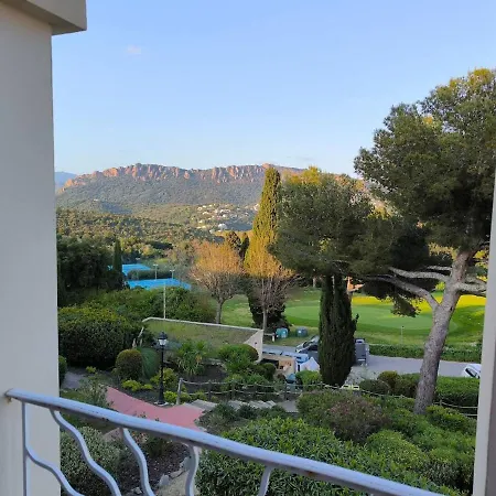 Апартаменти Studio-terrasse Avec Vue Mer-clim-parking-draps Inclus *