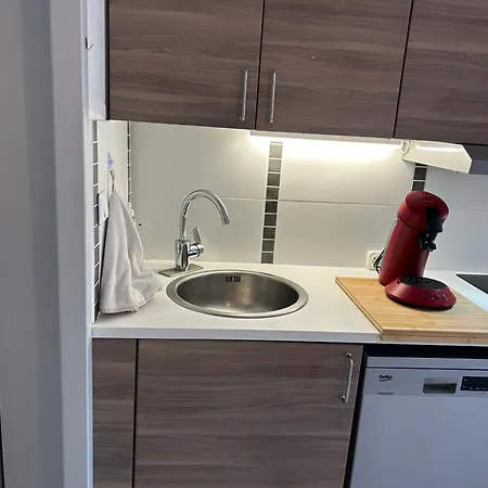 Apartment Studio-terrasse Vue Mer-clim-parking-draps Inclus