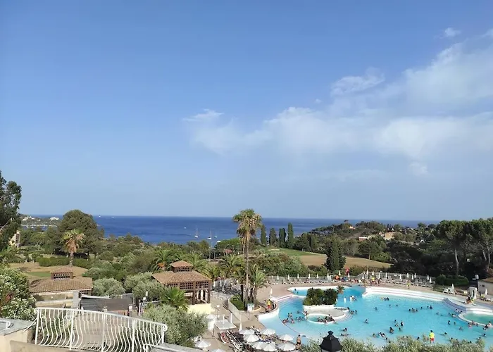 Apartamento Studio-terrasse Vue Mer-clim-parking-draps Inclus *